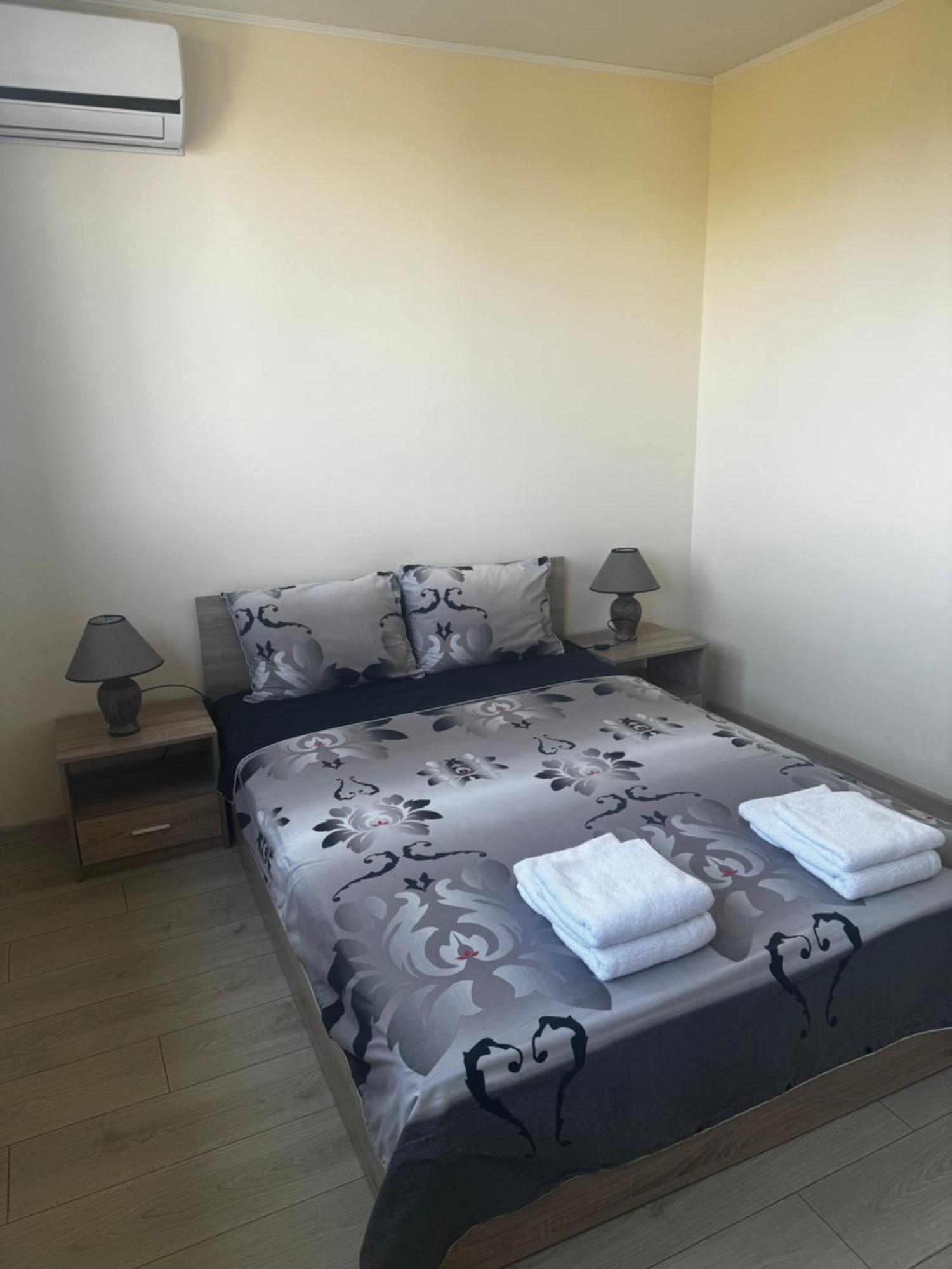 Avelov Art Apartment Burgas Zewnętrze zdjęcie
